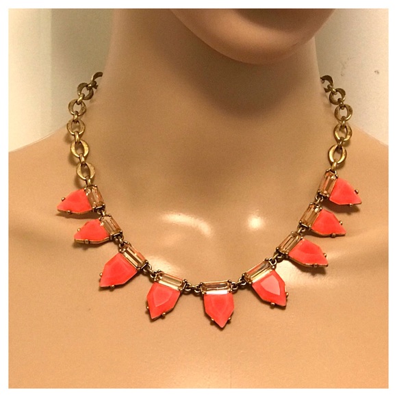 Stella & Dot Jewelry - Stella & Dot statement necklace